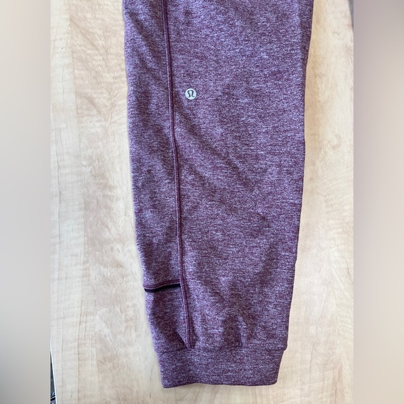 Lululemon Base Runner Pant III Fleece Lined Sz 12 - Picture 8 of 9